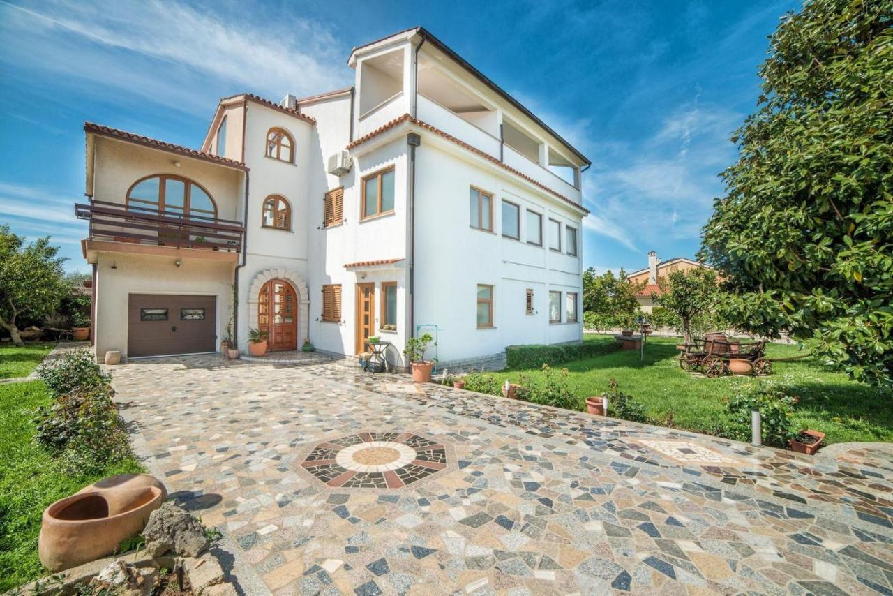 Apartments And Rooms Ana Pomer 217 Zewnętrze zdjęcie