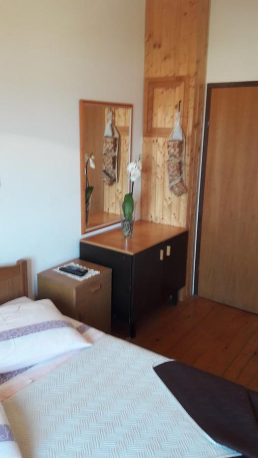 Apartments And Rooms Ana Pomer 217 Zewnętrze zdjęcie