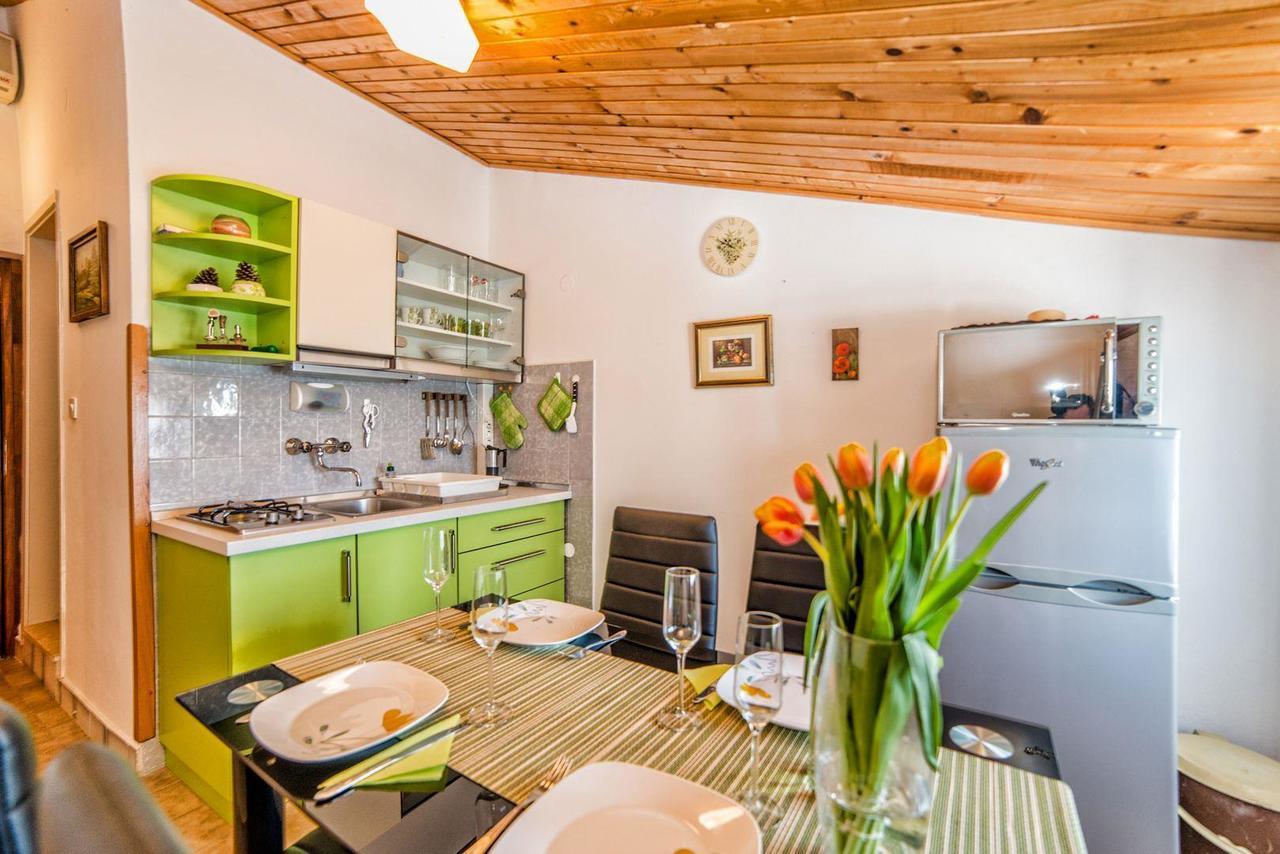 Apartments And Rooms Ana Pomer 217 Zewnętrze zdjęcie