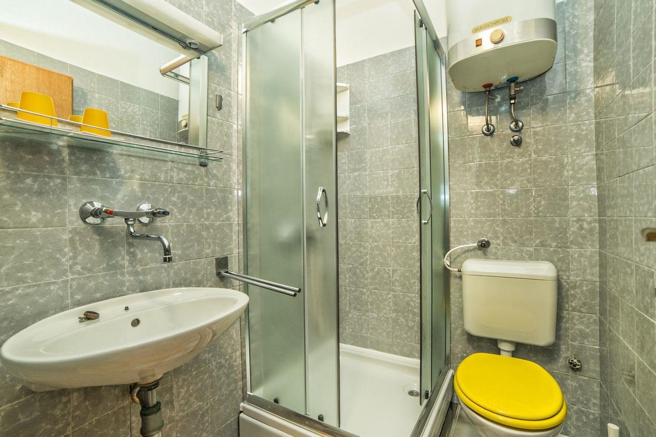 Apartments And Rooms Ana Pomer 217 Zewnętrze zdjęcie