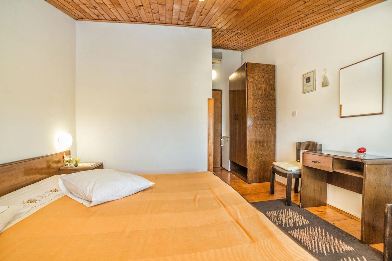 Apartments And Rooms Ana Pomer 217 Zewnętrze zdjęcie