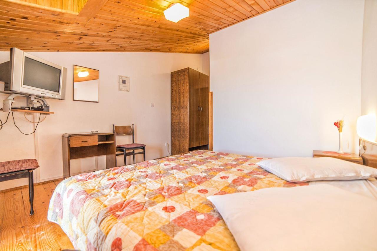 Apartments And Rooms Ana Pomer 217 Zewnętrze zdjęcie